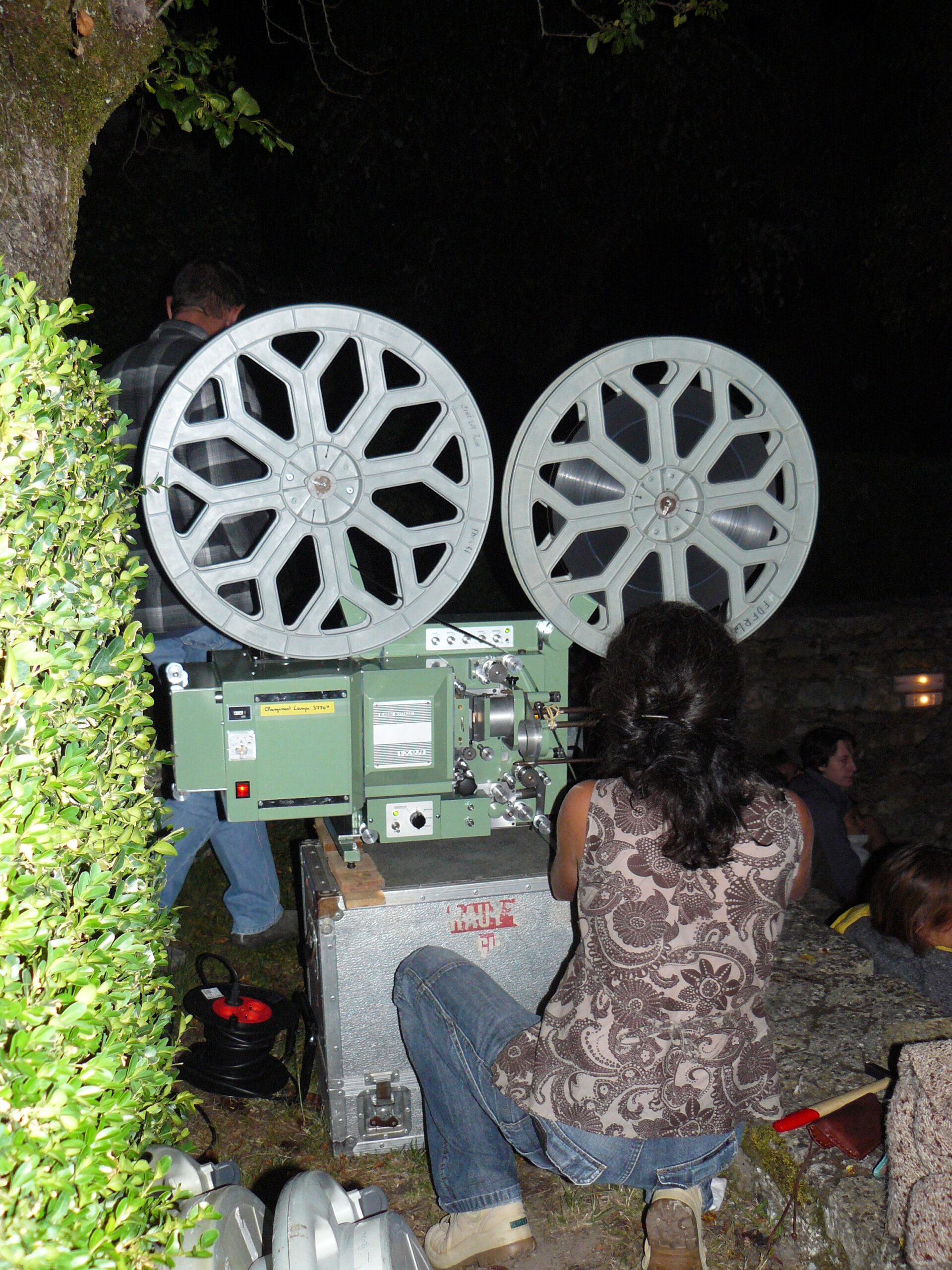 l'équipe de Ciné Lot au théâtre de la Fourdonne, aout 2008